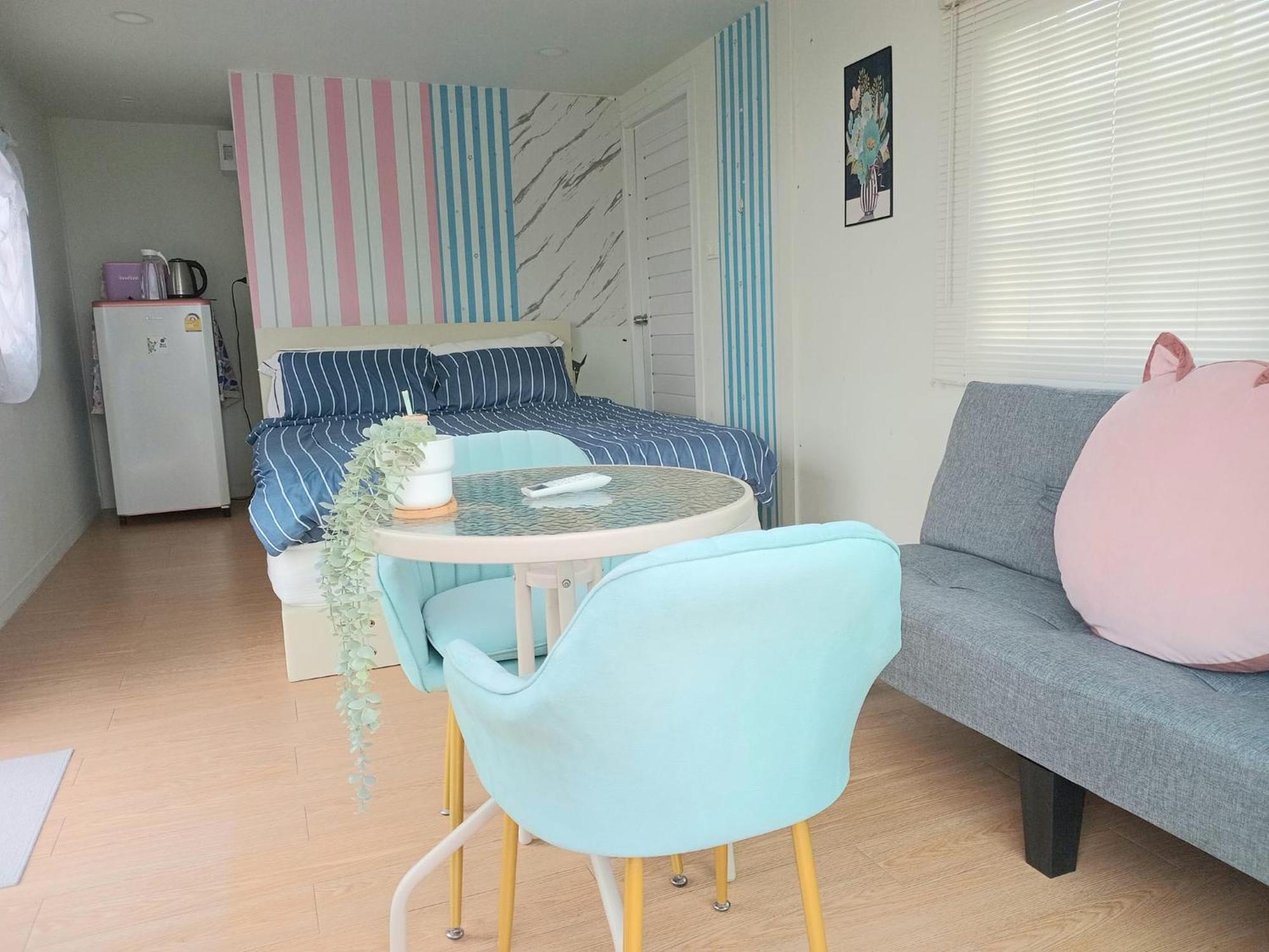 บ้านพักตากอากาศขนาดเล็ก ห่างชายหาดบางเก่า 800 เมตร #Cottage Ban Bo Yai Exteriér fotografie